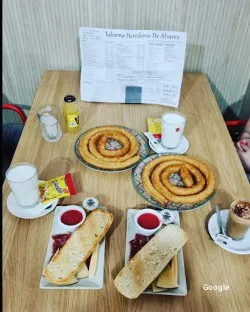 Taberna Herederos De Álvarez, restaurant a Bailén