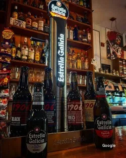 CAFÉ BAR MÓNACO, restaurant a Medina de Rioseco