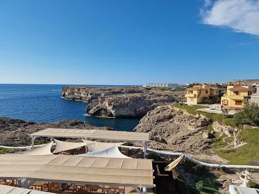 Photo by Voramar