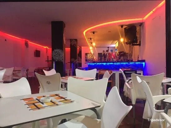 Foto de First Lounge Bar