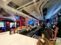 Custom rock cafe, restaurante en Noja