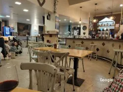 Cafetería La Panera, restaurant in Avilés