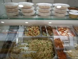 La Cueva de Tomasa Comidas Para Llevar, restaurant a Almería