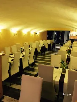 La Grotta Ristorante Pizzeria, restaurant a Sitges