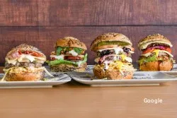 Restaurante The Cristin Burguer - Ripollet
