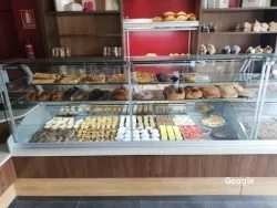 Cafetería Morillas, restaurant in La Calahorra