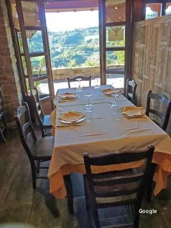 Restaurante L'Albancia, restaurant a Laviana